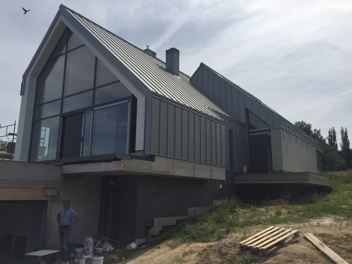 dom Kołobrzeg zewnątrz 1