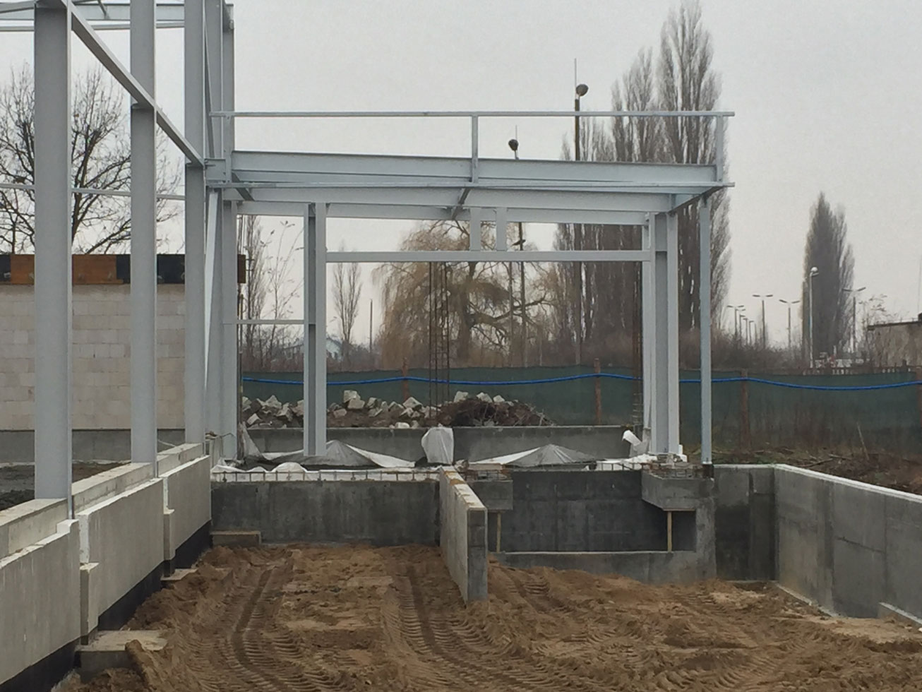 hala produkcyjna Szczecin Pomorska konstrukcja stalowa zbliżenie 1